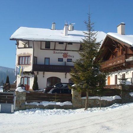 Alpenhof Pansion Hotel Slavske Buitenkant foto