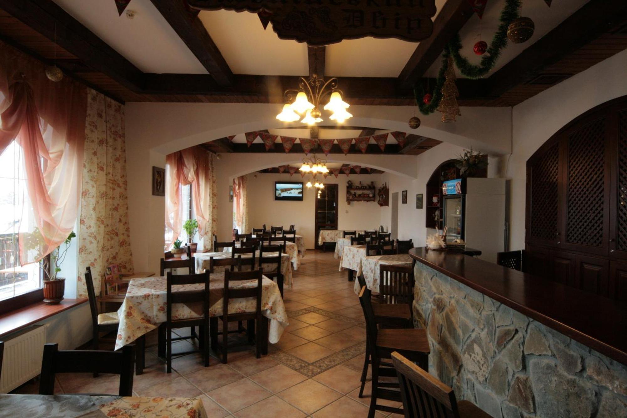 Alpenhof Pansion Hotel Slavske Buitenkant foto
