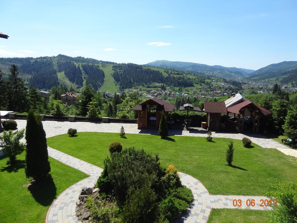 Alpenhof Pansion Hotel Slavske Buitenkant foto