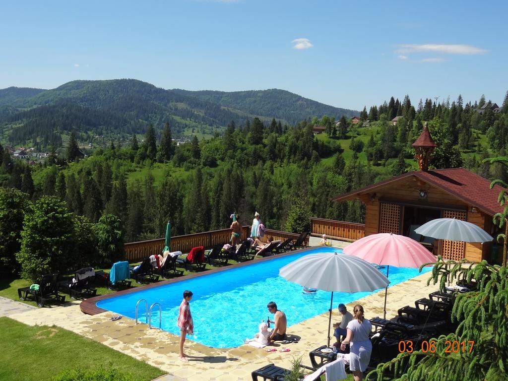 Alpenhof Pansion Hotel Slavske Buitenkant foto